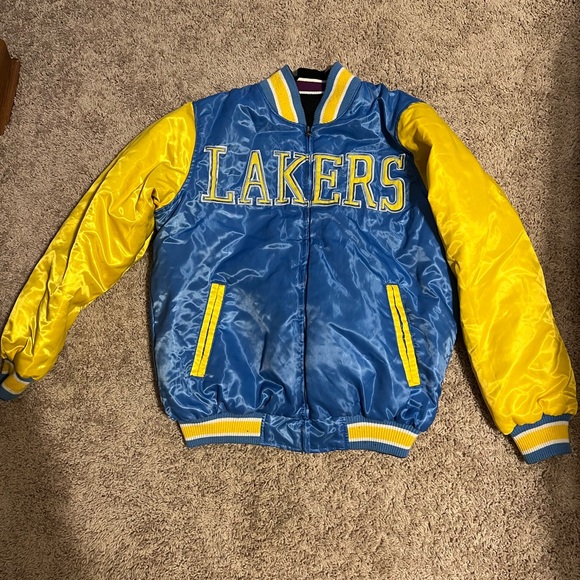 Lakers reversing jacket - Picture 3 of 4